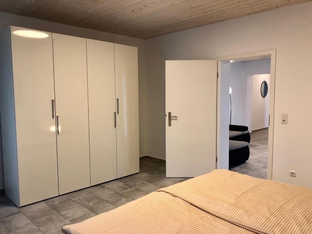 Ahrensbok Erdgeschoss-Appartement Mit Seeblick מראה חיצוני תמונה