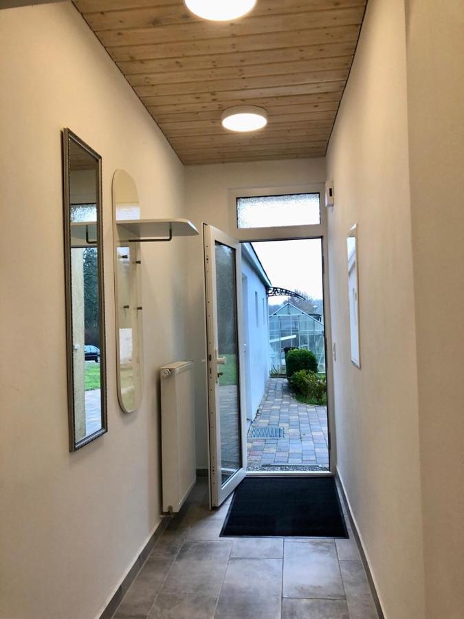 Ahrensbok Erdgeschoss-Appartement Mit Seeblick מראה חיצוני תמונה