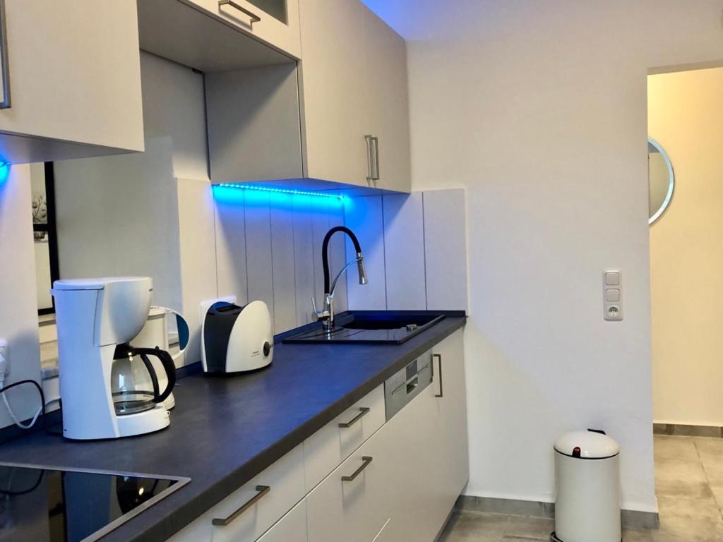 Ahrensbok Erdgeschoss-Appartement Mit Seeblick מראה חיצוני תמונה